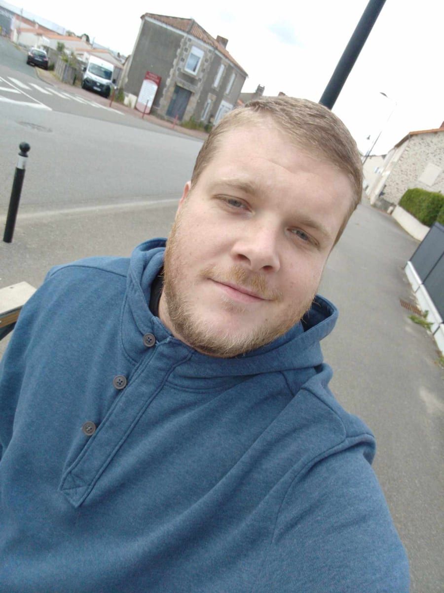 Profil von Emad